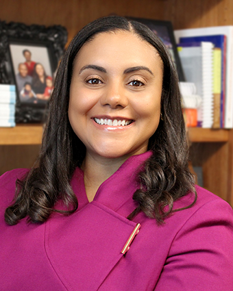 Simpson Thacher & Bartlett Distinguished Professor of Law Veronica Root Martinez